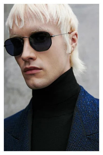 Look 11